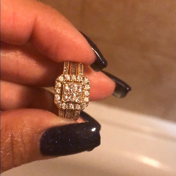 Engagement set - Picture 2 of 5